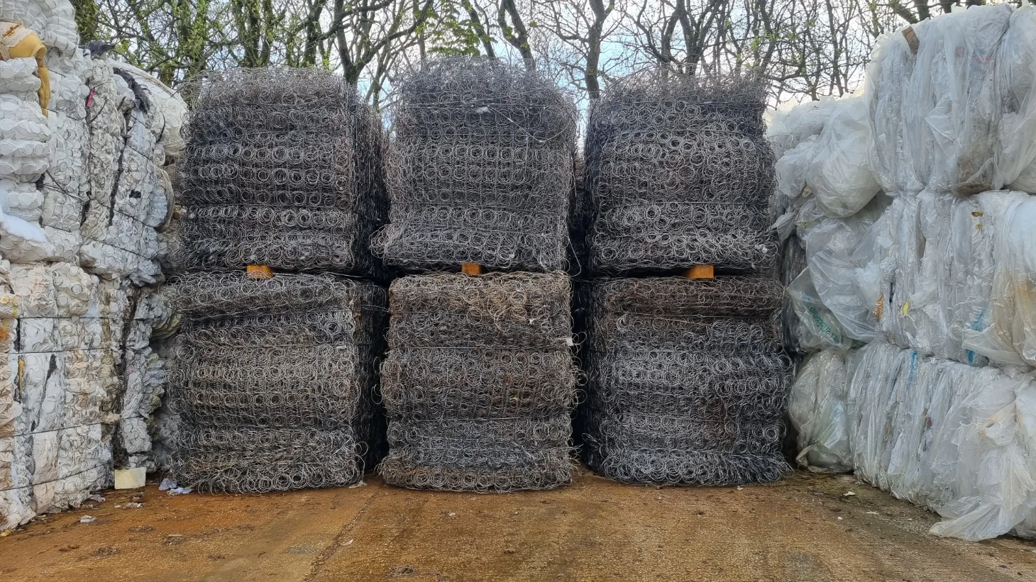 Bales of recovered metal mattress springs